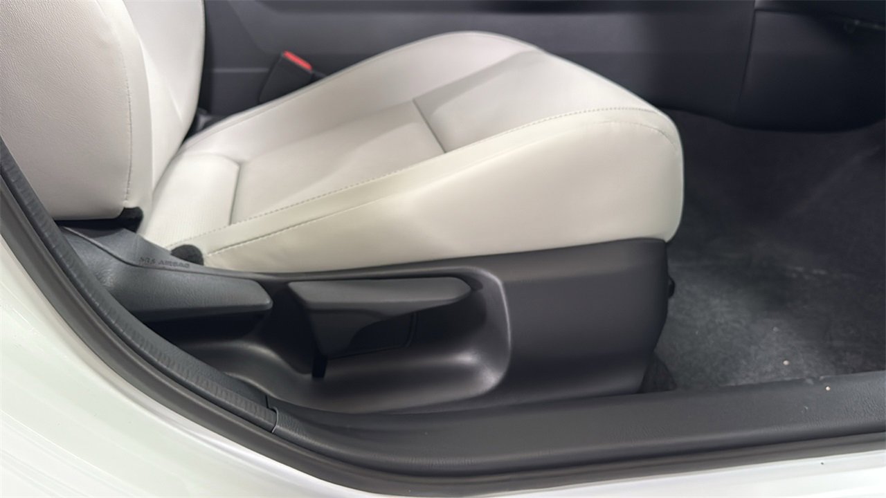 New 2026 Toyota Prius XLE image 20