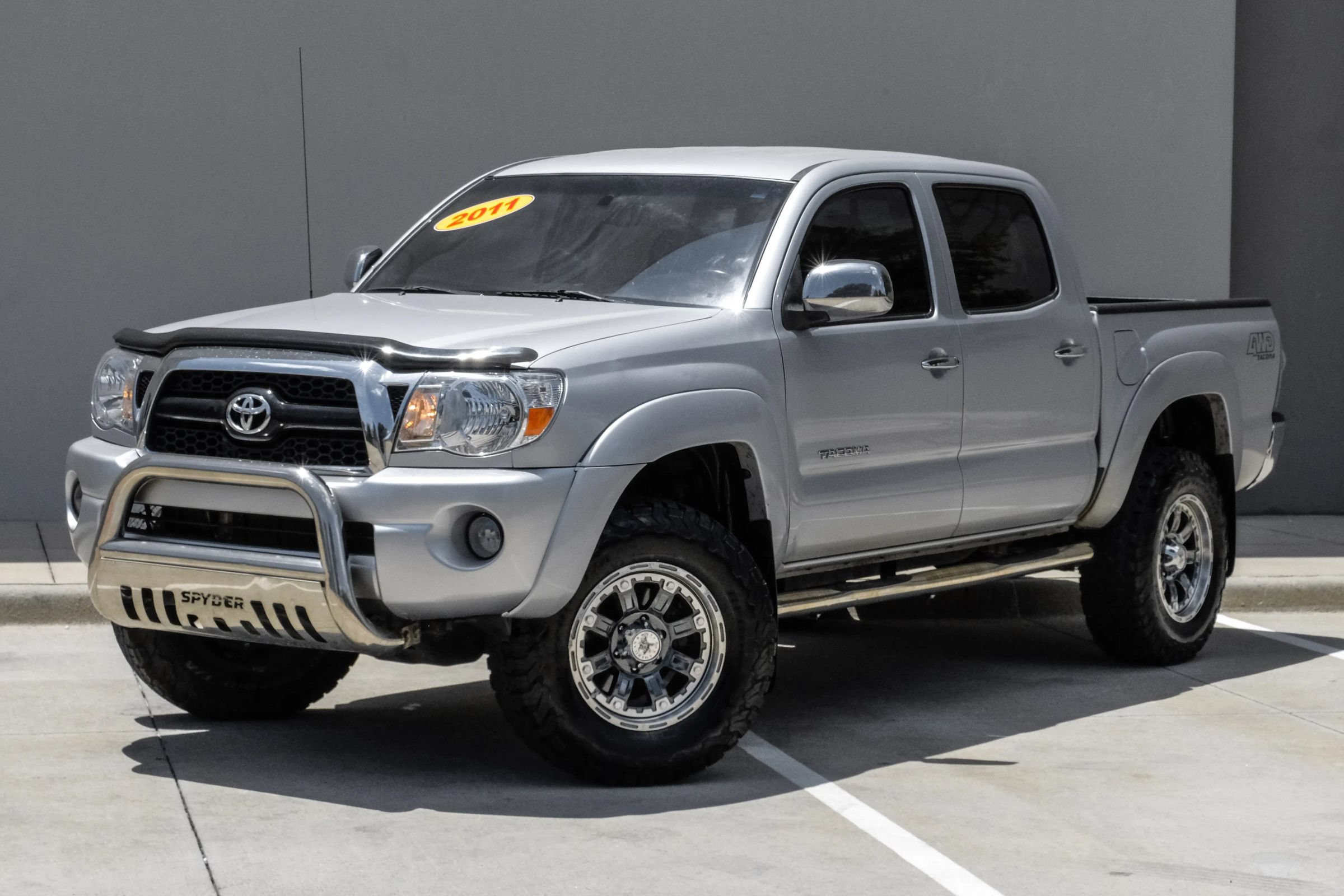 Used 2011 Toyota Tacoma 4x4 Double Cab w/ SR5 Pkg #2 image 6