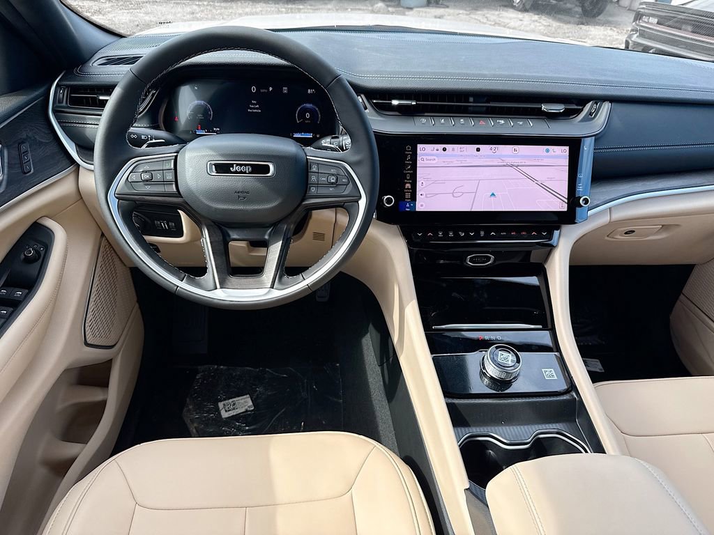 New 2026 Jeep Grand Cherokee L Limited RWD image 24