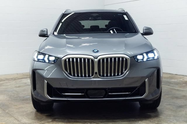 Used 2026 BMW X5 xDrive50e w/ Climate Comfort Package AWD/4WD image 6