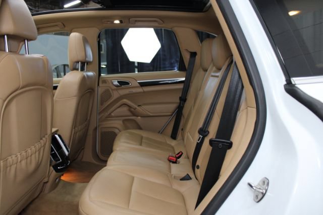 Used 2013 Porsche Cayenne AWD/4WD image 23