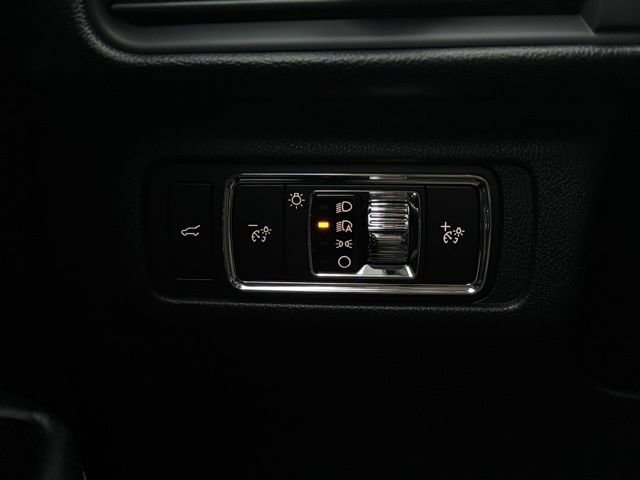 New 2026 Lincoln Corsair Premiere image 29