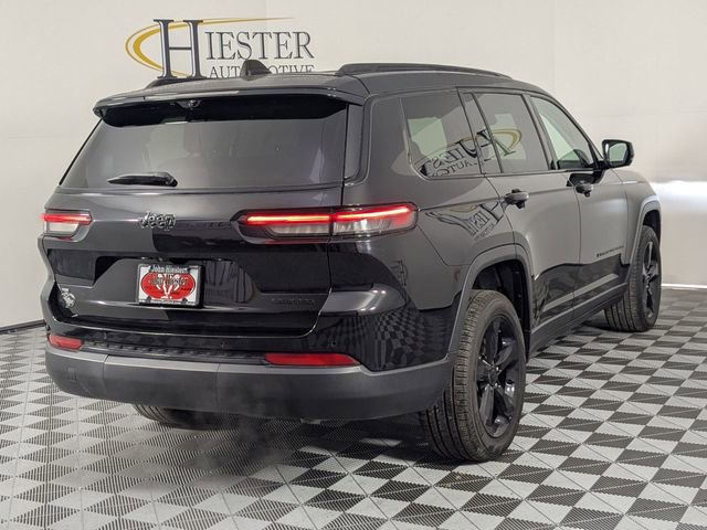 Used 2023 Jeep Grand Cherokee L Limited w/ Luxury Tech Group II image 7