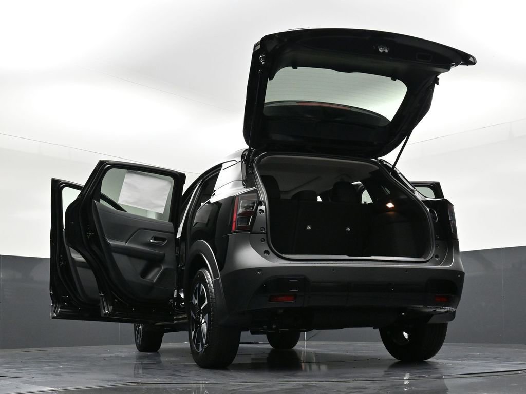 New 2026 Nissan Kicks SV w/ SV Premium Package AWD/4WD image 34