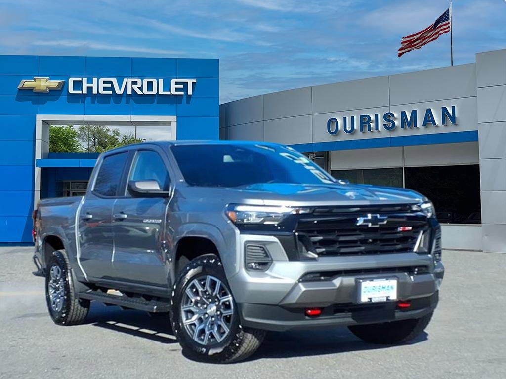 Used 2025 Chevrolet Colorado Z71 w/ Technology Package image 1