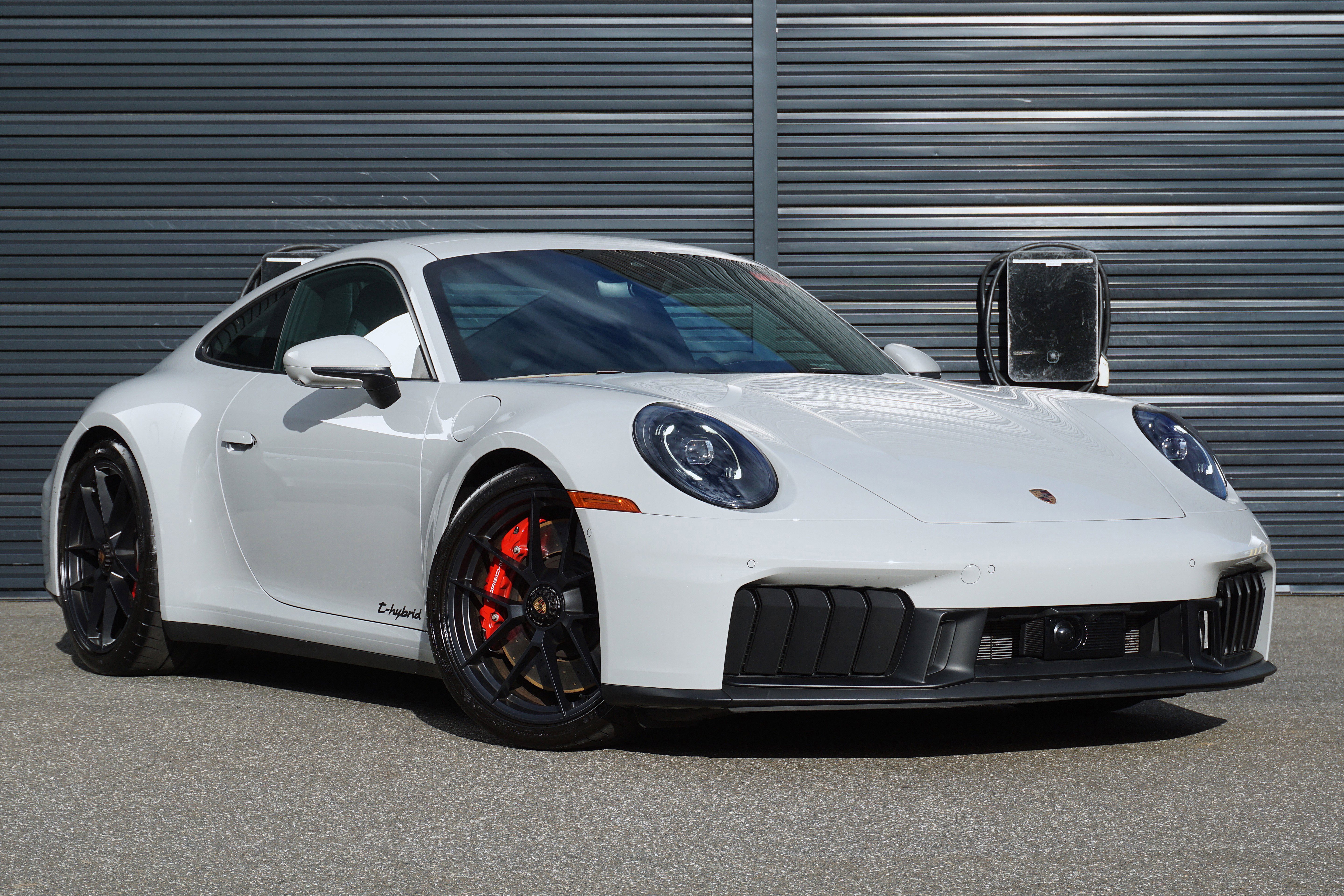 Certified 2025 Porsche 911 Carrera 4 GTS AWD/4WD image 15