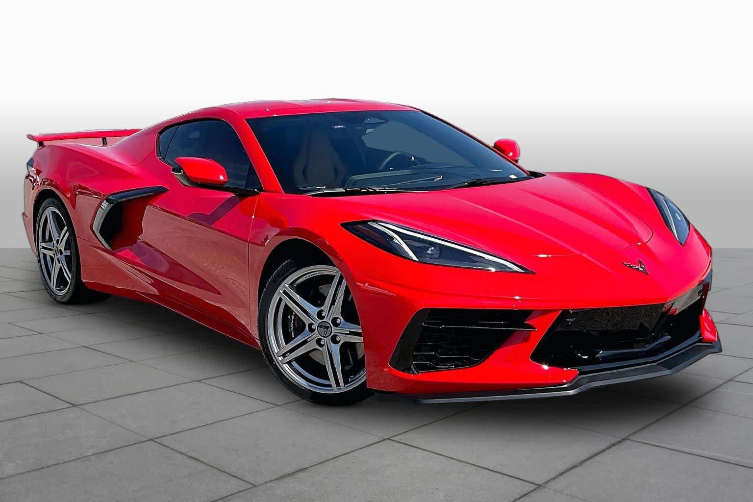 Used 2026 Chevrolet Corvette Stingray Preferred Cpe w/ Z51 Performance Package RWD image 3