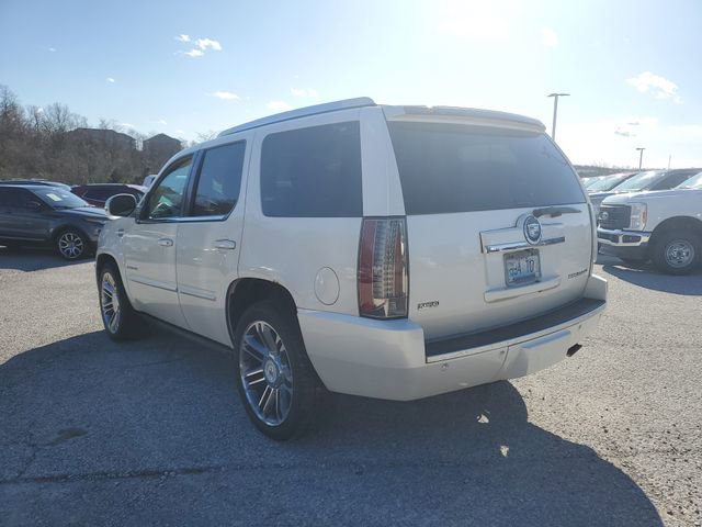 Used 2012 Cadillac Escalade Premium image 6