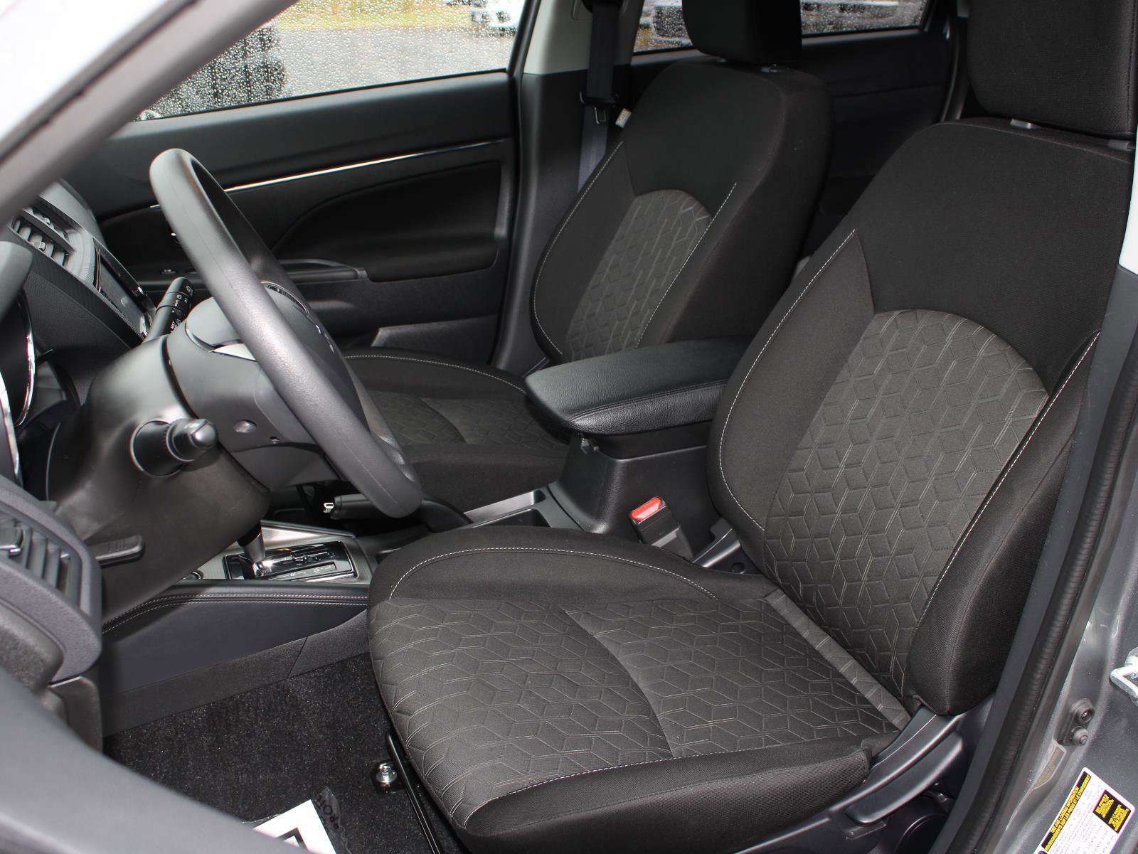 Used 2024 Mitsubishi Outlander Sport ES image 15