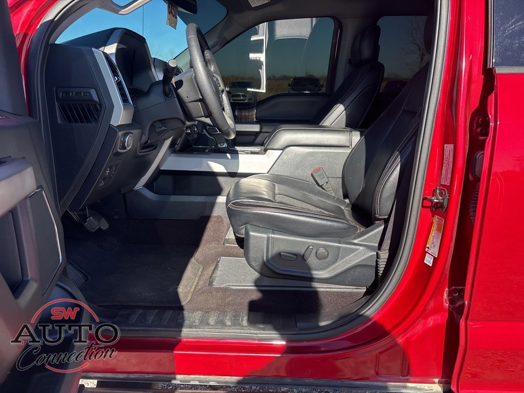Used 2020 Ford F150 Lariat image 9