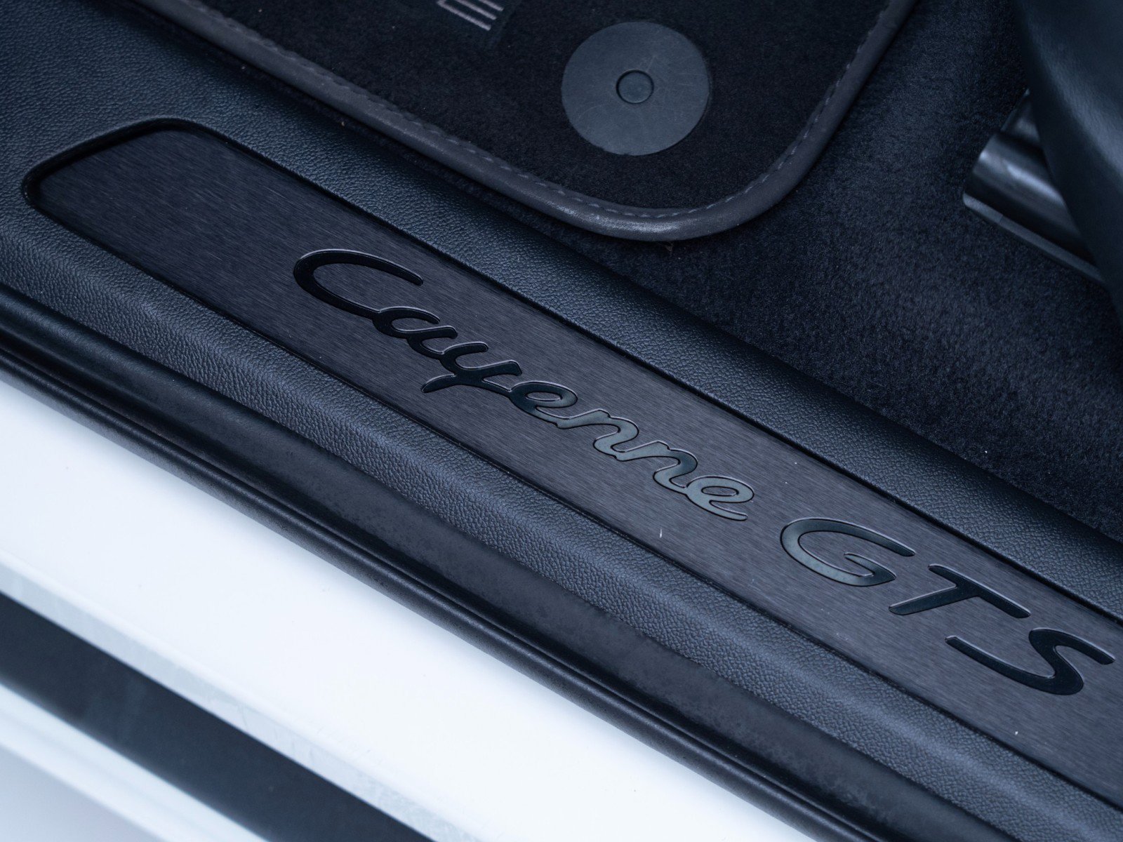 Certified 2021 Porsche Cayenne GTS image 15