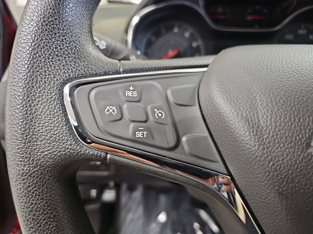 Used 2018 Chevrolet Cruze LT w/ Convenience Package FWD image 19
