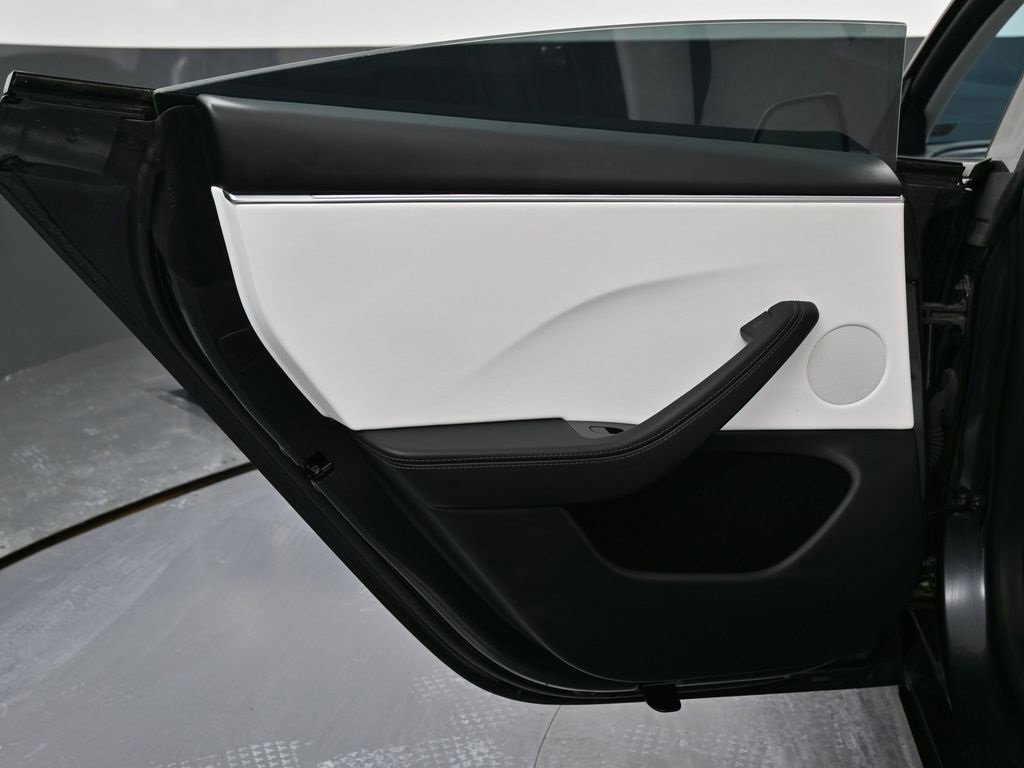 Used 2024 Tesla Model 3 Performance image 42