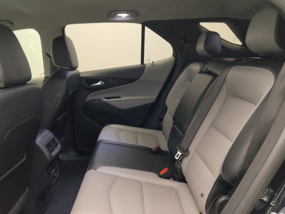 Used 2021 Chevrolet Equinox Premier FWD image 18