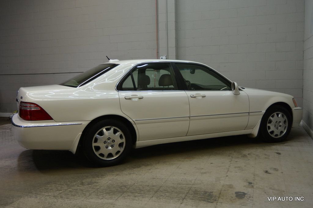 Used 2004 Acura RL image 32