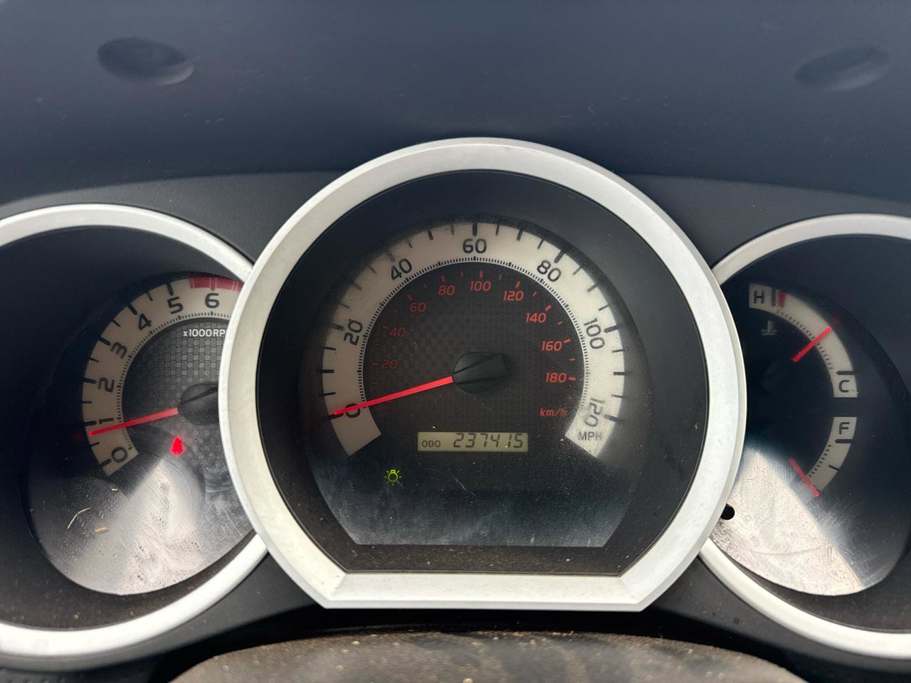 Used 2014 Toyota Tacoma 4x4 Double Cab w/ SR5 Package image 15