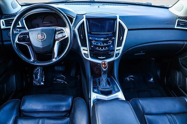 Used 2016 Cadillac SRX Luxury w/ Driver Awareness Package AWD/4WD image 23