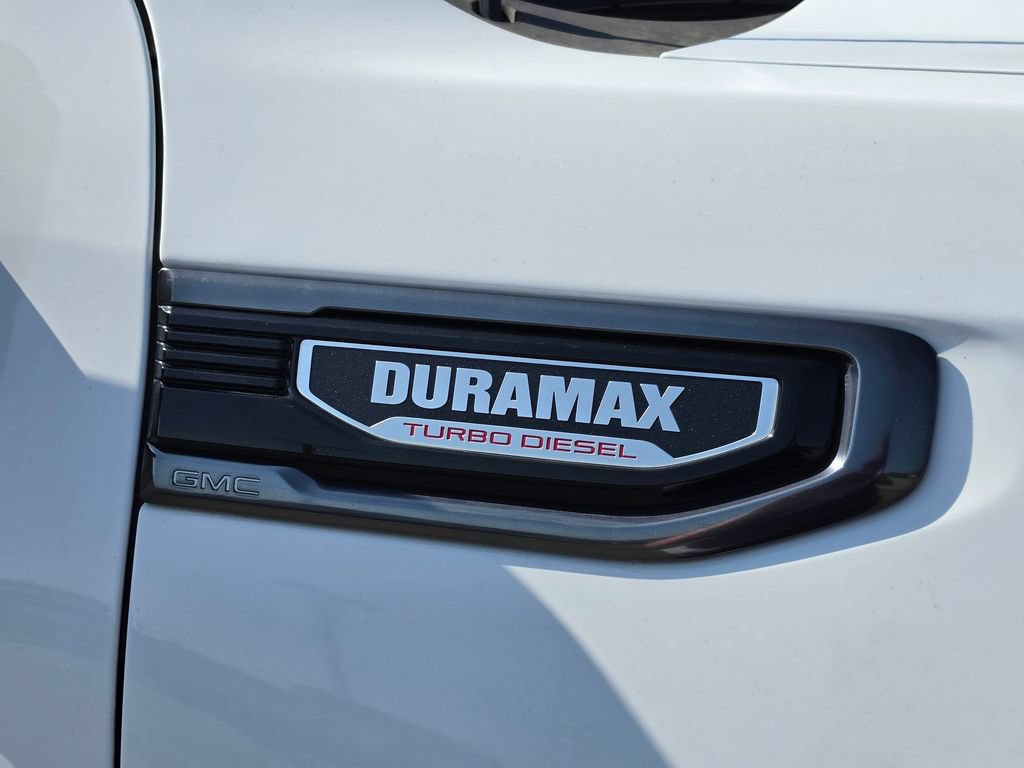 Used 2022 GMC Sierra 1500 AT4 w/ AT4 Preferred Package AWD/4WD image 12