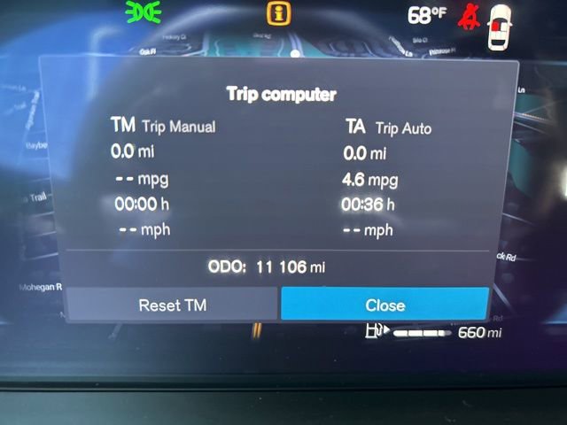 Used 2025 Volvo V60 B5 Cross Country Plus image 21