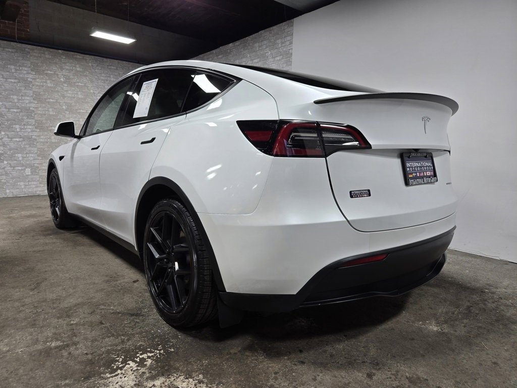 Used 2023 Tesla Model Y Long Range image 39