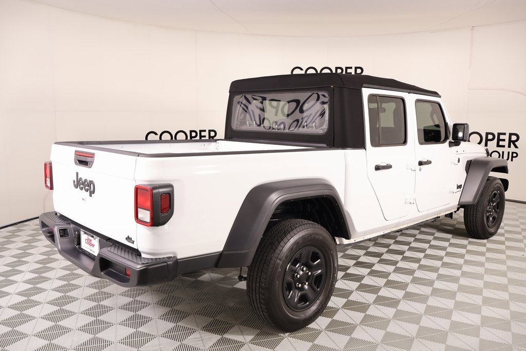 Used 2024 Jeep Gladiator Sport image 19