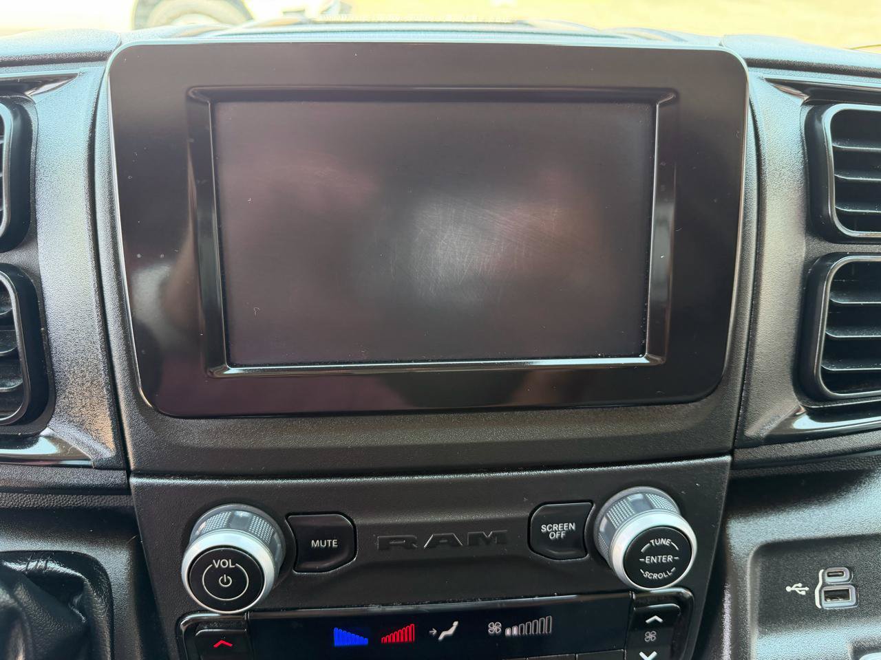 Used 2023 RAM ProMaster 3500 FWD image 19