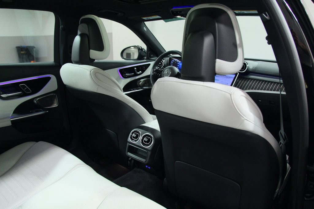 Used 2024 Mercedes-Benz C 300 4MATIC Sedan image 25