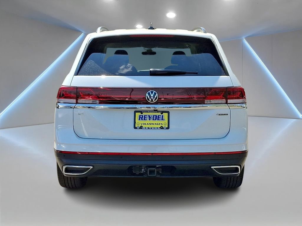 Certified 2025 Volkswagen Atlas SE AWD/4WD image 6