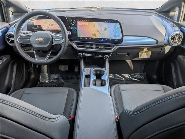 New 2026 Chevrolet Equinox EV LT image 15