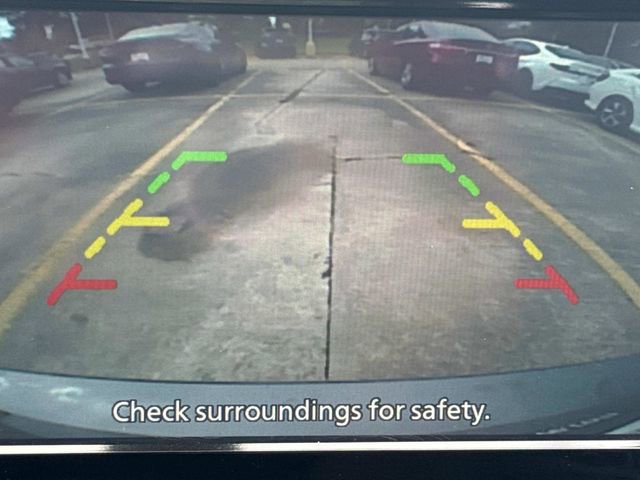 Used 2025 Nissan Sentra S image 31