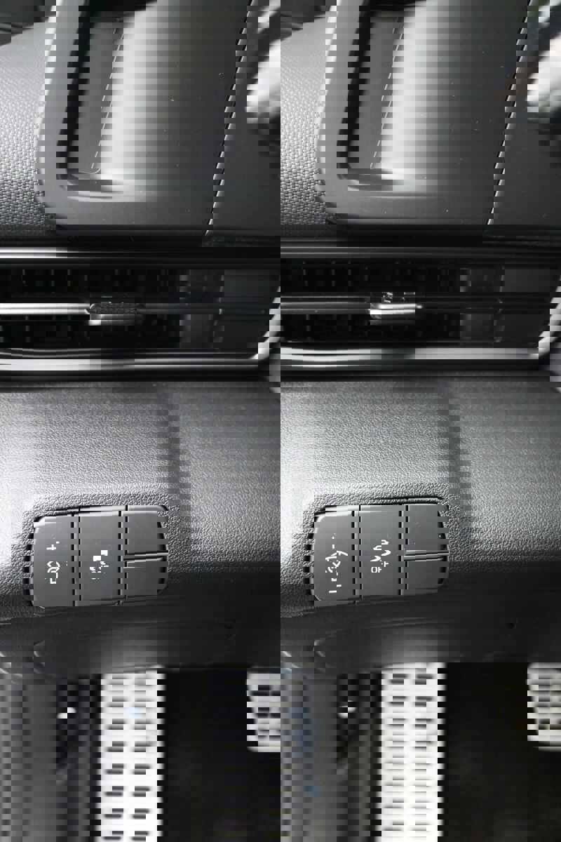 New 2026 Hyundai Elantra Sport w/ Cargo Package image 19