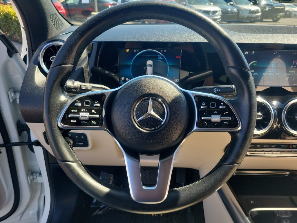 Used 2021 Mercedes-Benz GLA 250 image 24