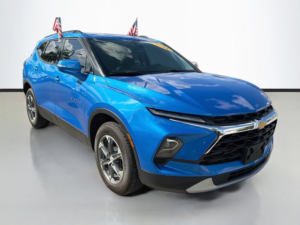 Used 2024 Chevrolet Blazer LT w/ Sound & Technology Package AWD/4WD image 1