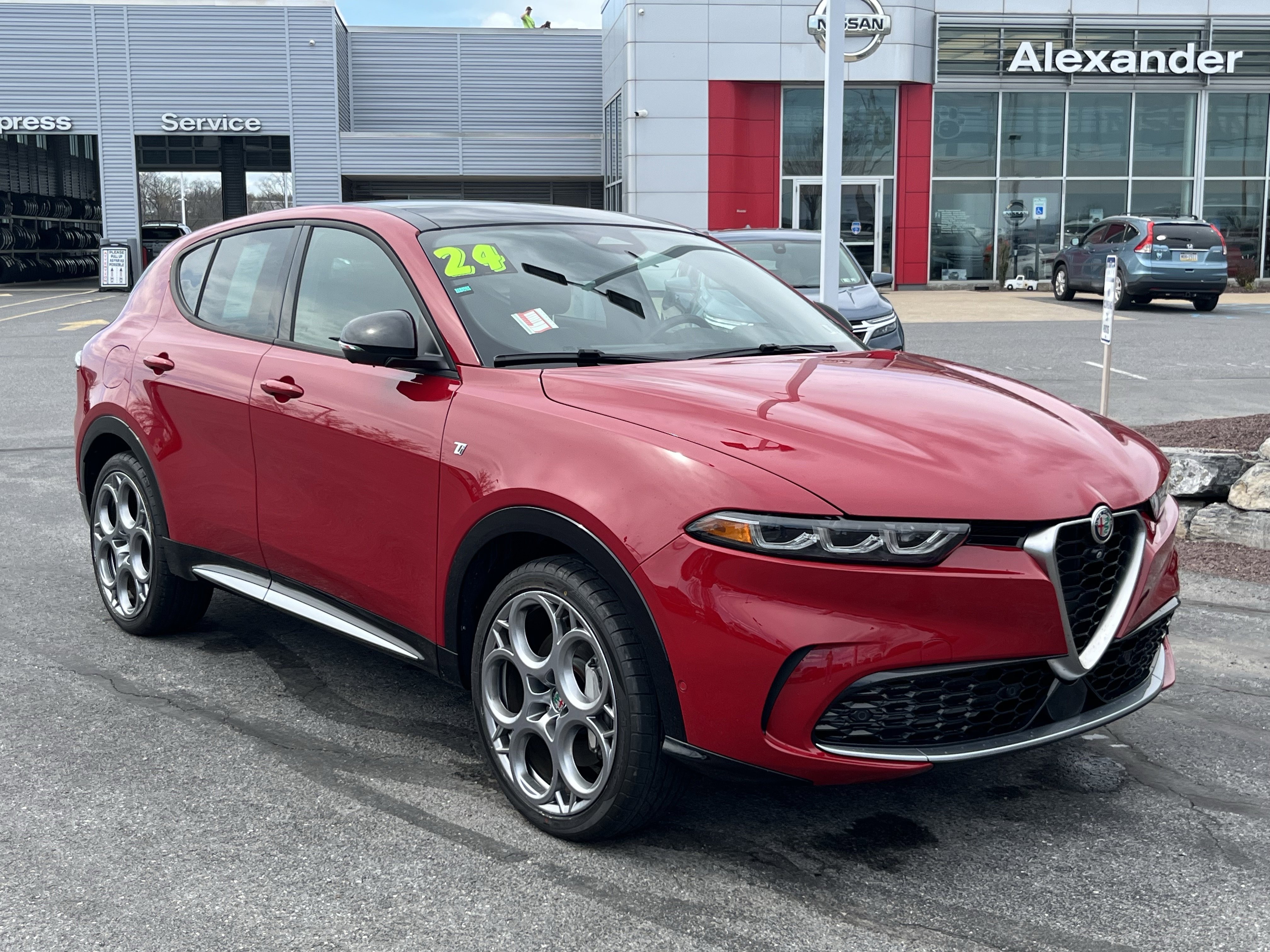 Used 2024 Alfa Romeo Tonale Ti