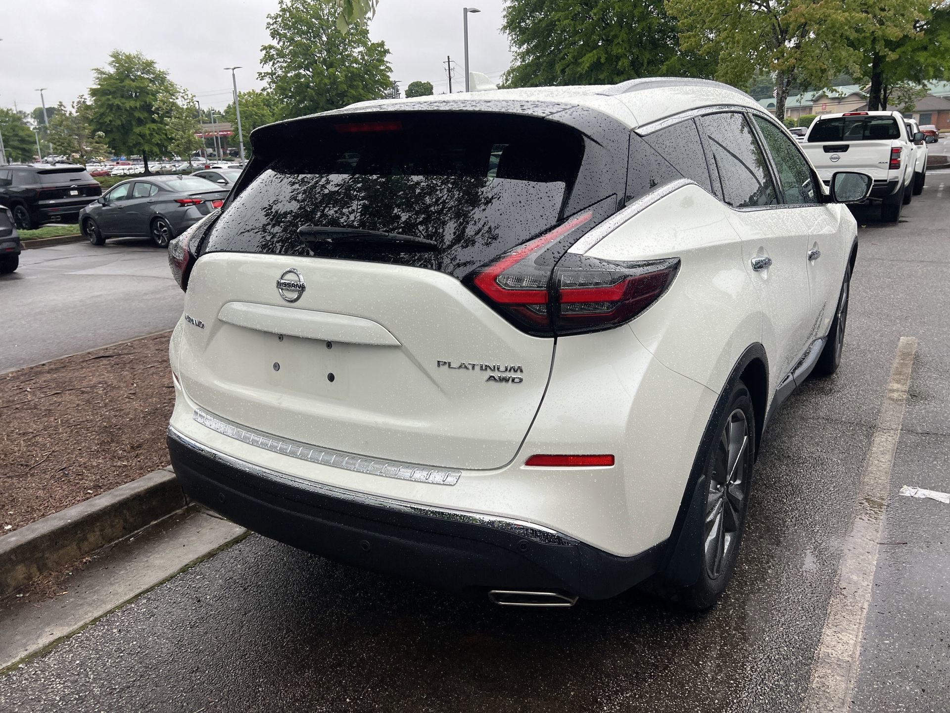 Certified 2022 Nissan Murano Platinum w/ Cargo Package AWD/4WD image 3