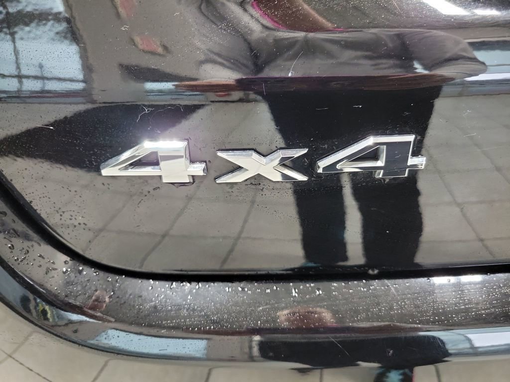 Used 2023 Jeep Compass Latitude image 8