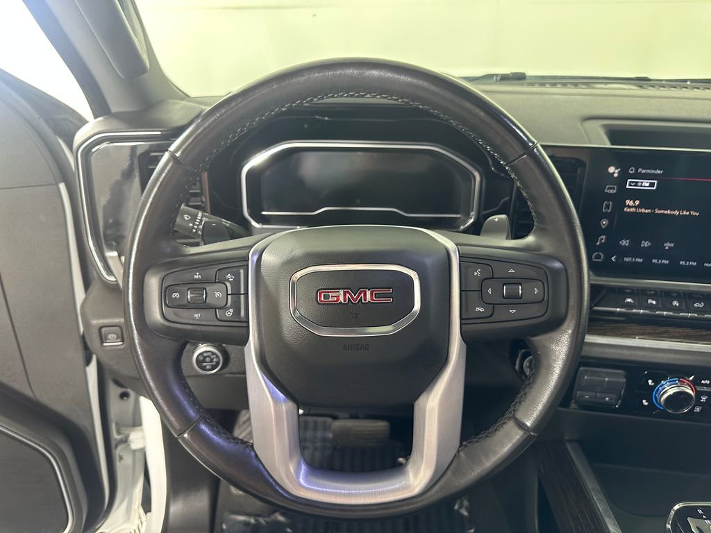 Used 2022 GMC Sierra 1500 Elevation w/ Elevation Premium Package image 28