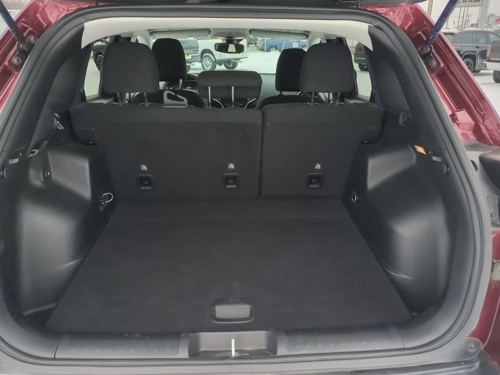 Used 2021 Jeep Cherokee Latitude image 37