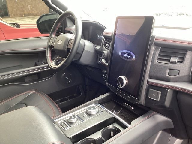 Used 2024 Ford Expedition Max Limited AWD/4WD image 22