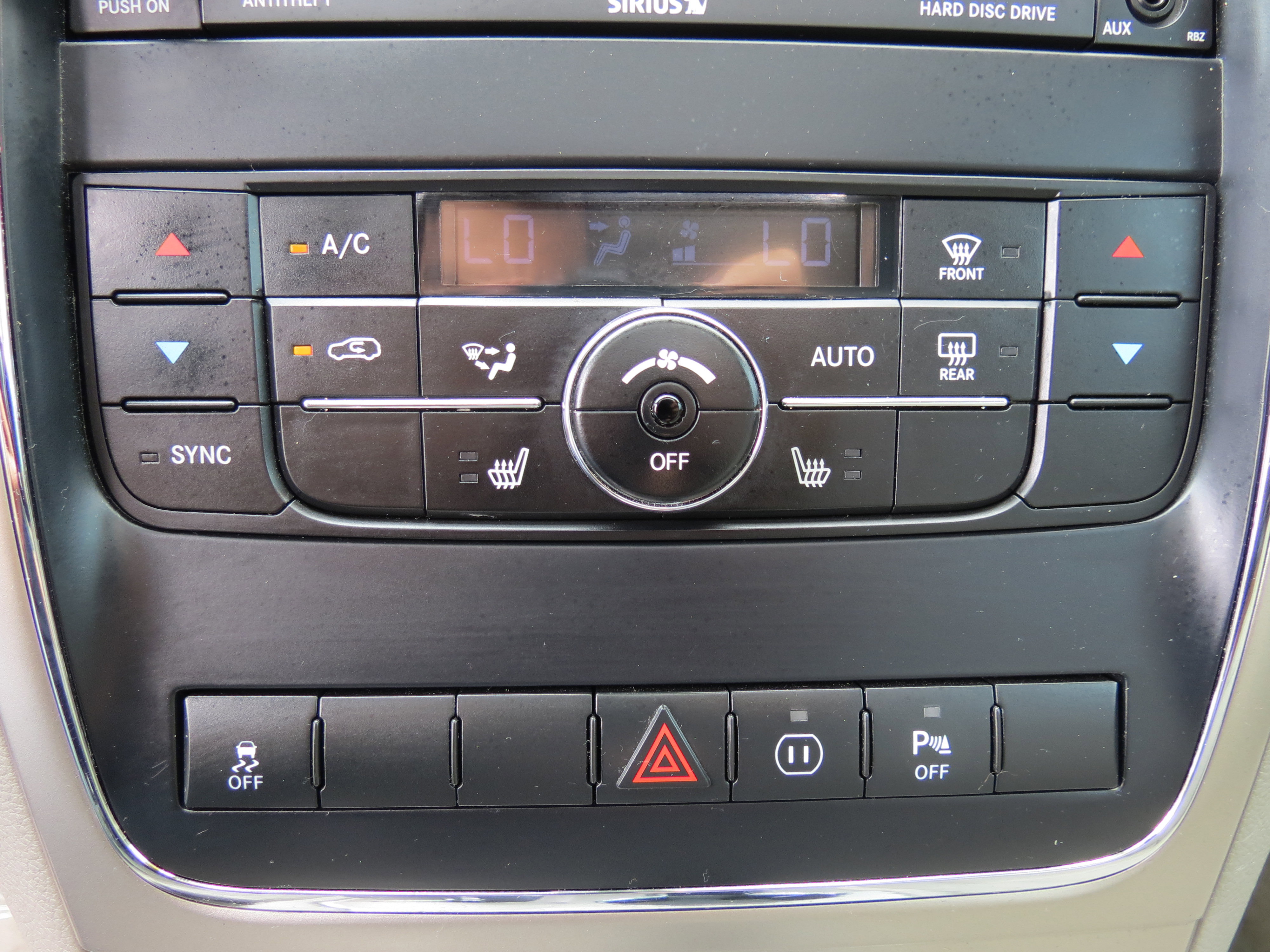 Used 2012 Jeep Grand Cherokee Laredo RWD image 21