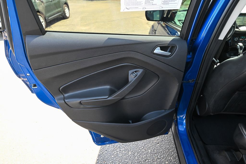 Used 2019 Ford Escape SE FWD image 22