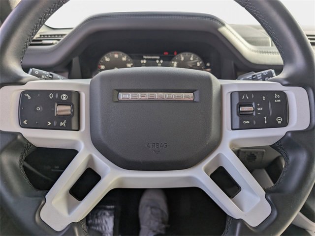 Used 2025 Land Rover Defender 130 S image 17
