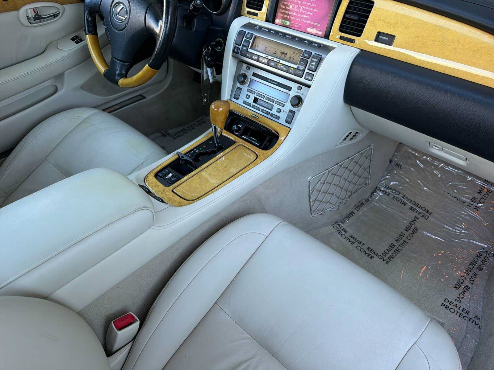 Used 2003 Lexus SC 430 Convertible RWD image 17