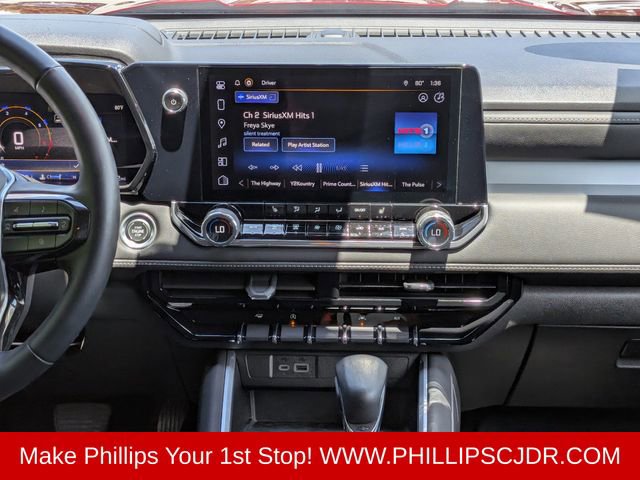 Used 2024 Chevrolet Colorado LT w/ LT Convenience Package II RWD image 17