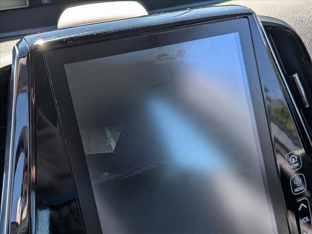 Used 2018 Toyota Prius Prime Premium image 14