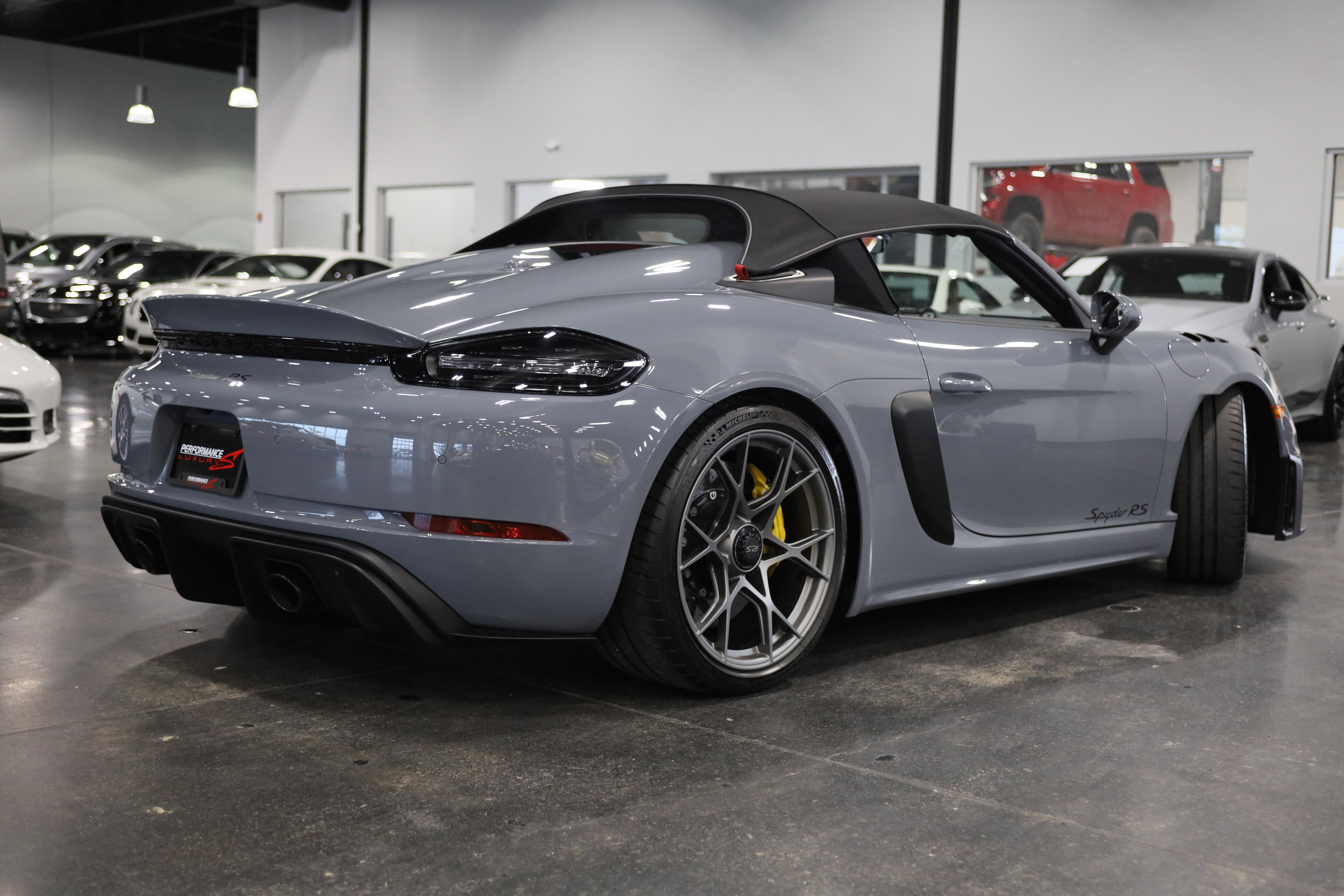 Used 2025 Porsche 718 Boxster Spyder RS w/ Chrono Package RWD image 6