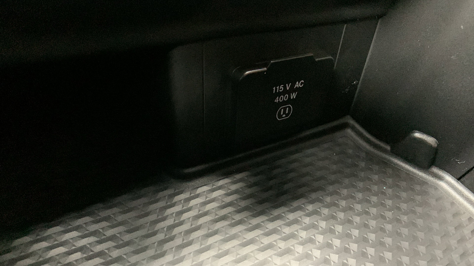 New 2025 RAM 1500 Laramie w/ Night Edition image 22