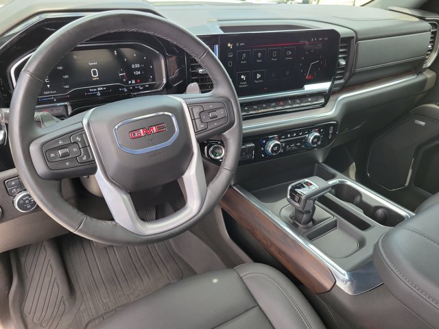 Used 2024 GMC Sierra 1500 SLT w/ SLT Premium Plus Package AWD/4WD image 11