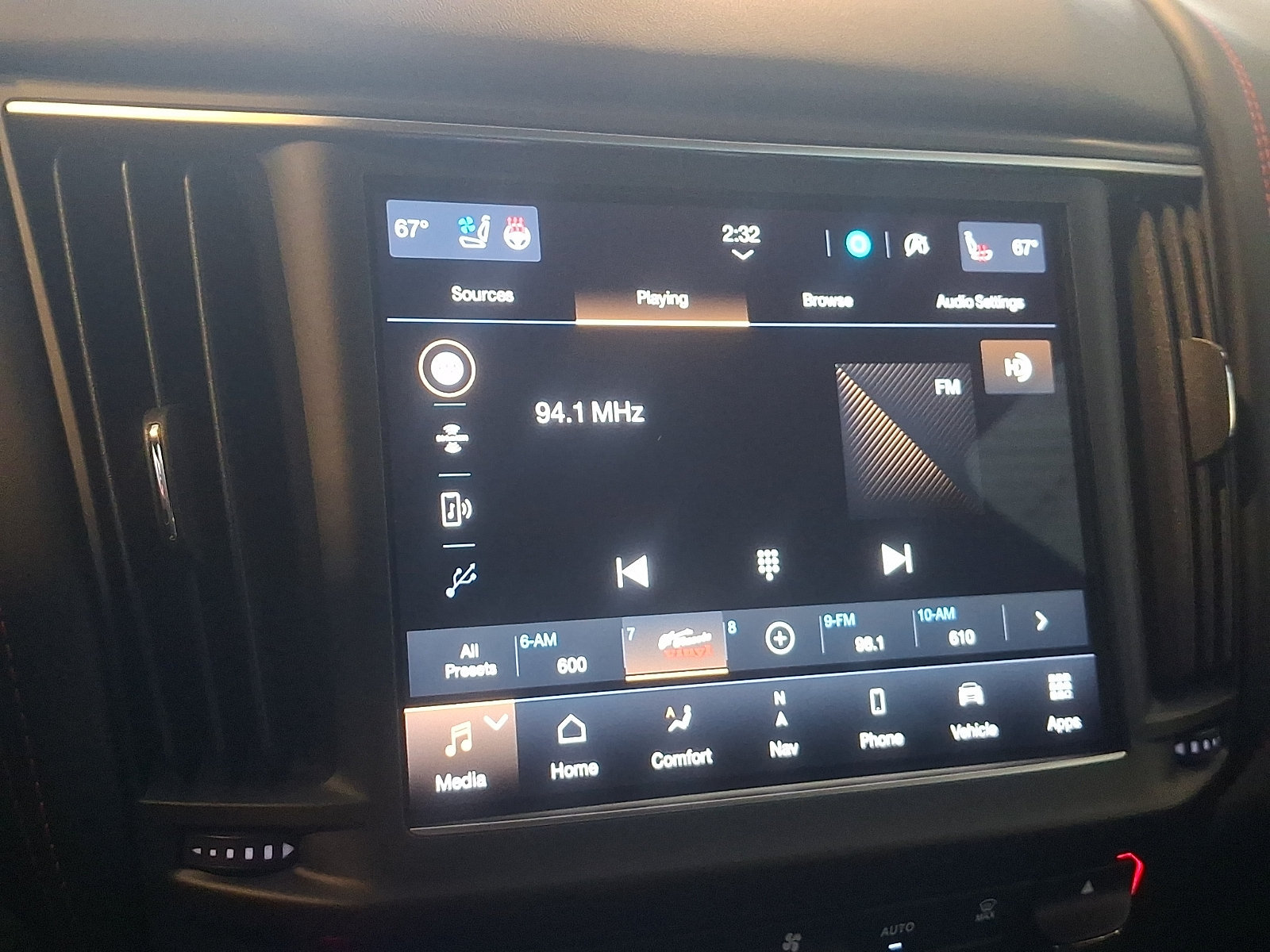 Used 2024 Maserati Levante GT Ultima AWD/4WD image 36