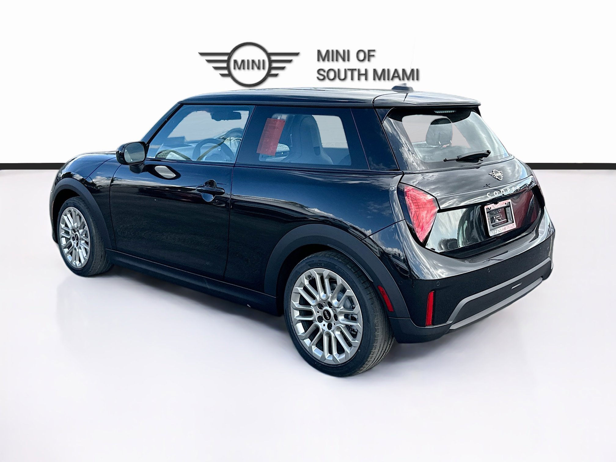 New 2026 MINI Cooper 2-Door Hardtop FWD image 4
